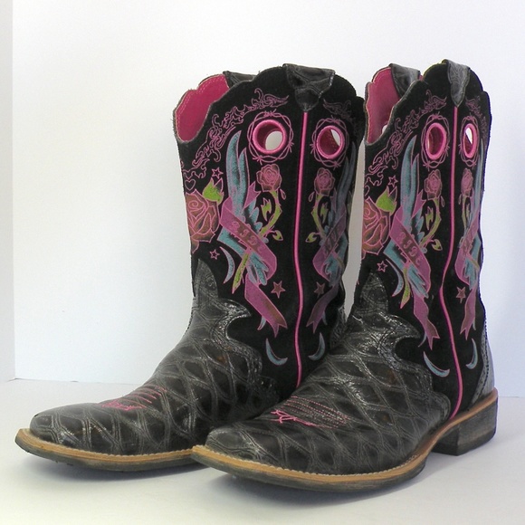 ariat black and pink cowboy boots